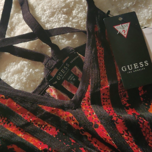 Guess - Picture 2 of 4